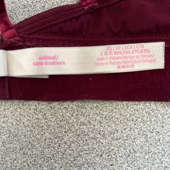 PINK V/S Velvet Strapy Bra Size XS - Picture 4 of 8